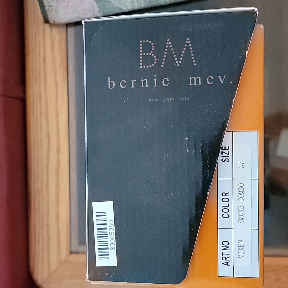 Bernie Mev flats - Picture 3 of 5